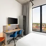 Apartmán Coliving For Master, Postgrads And Language Learners *