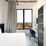 Coliving For Master, Postgrads And Language Learners