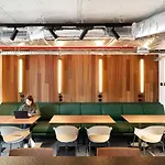 Διαμέρισμα Coliving For Master, Postgrads And Language Learners *