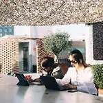 Διαμέρισμα Coliving For Master, Postgrads And Language Learners *
