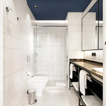 Coliving For Master, Postgrads And Language Learners Apartamento Barcelona