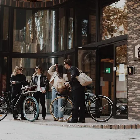 Coliving For Master, Postgrads And Language Learners