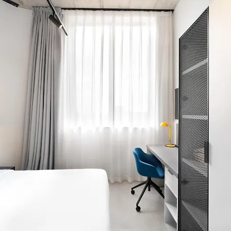 Coliving For Master, Postgrads And Language Learners * Barcelona