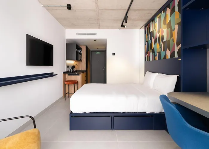 Coliving For Master, Postgrads And Language Learners דירה