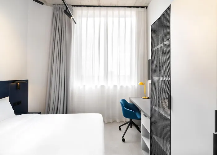Coliving For Master, Postgrads And Language Learners * ברצלונה